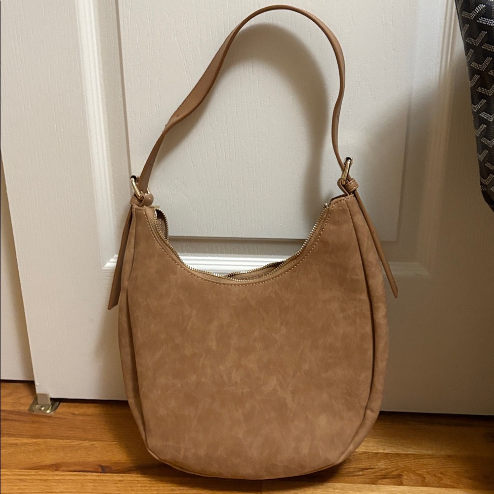 Faux Suede Crescent Bag Purse 4th and Reckless Beige Camel. Never worn